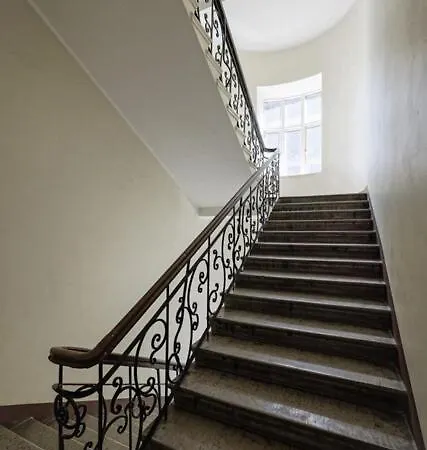 Center Loft3 * Talin